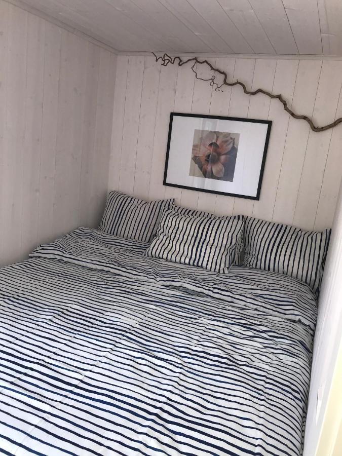 Hytte Med Sjoutsikt Og 20 Min Fra Dyreparken กริมสตัด ภายนอก รูปภาพ